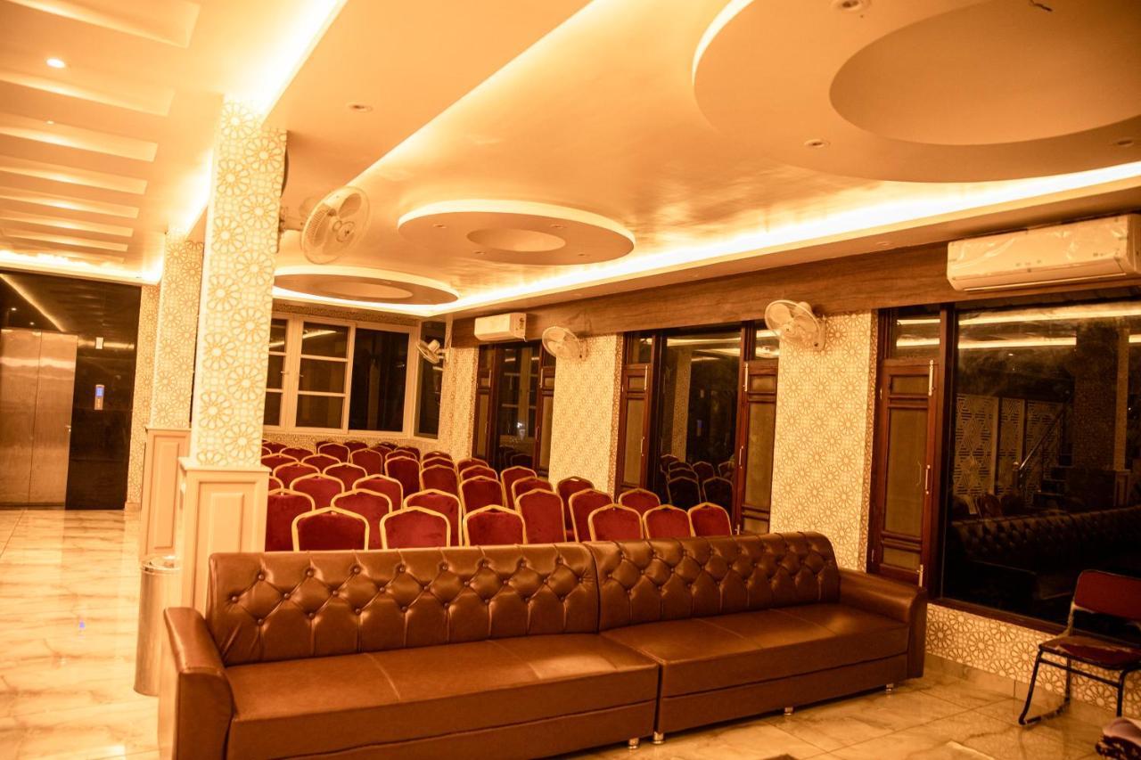 Hotel The Florence Chamba  Exterior photo